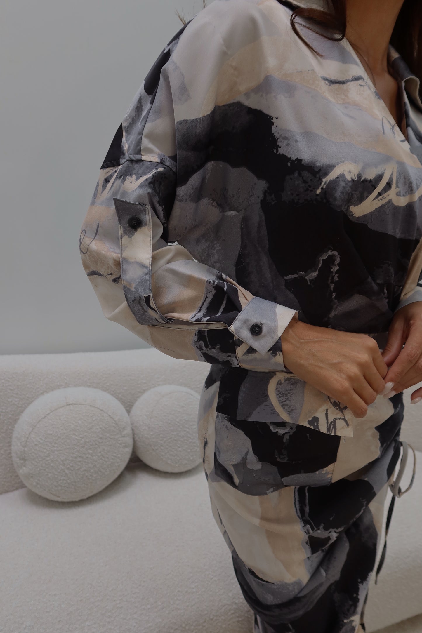 DRESS WITH ABSTRACT PRINT