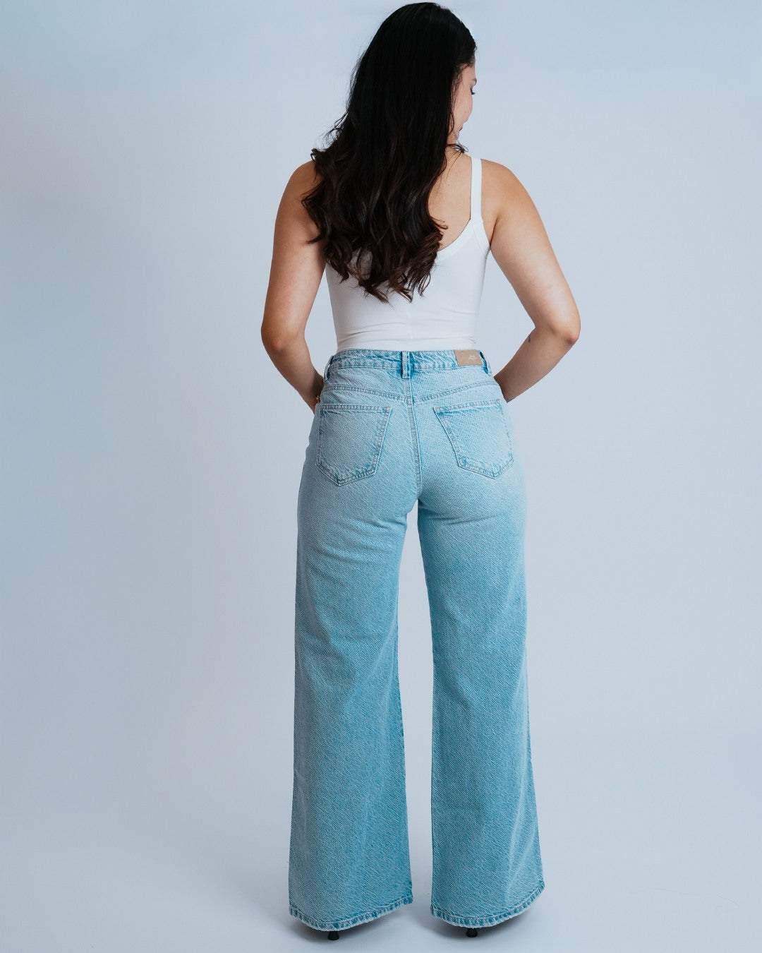ANDINA STRAIGHT JEANS