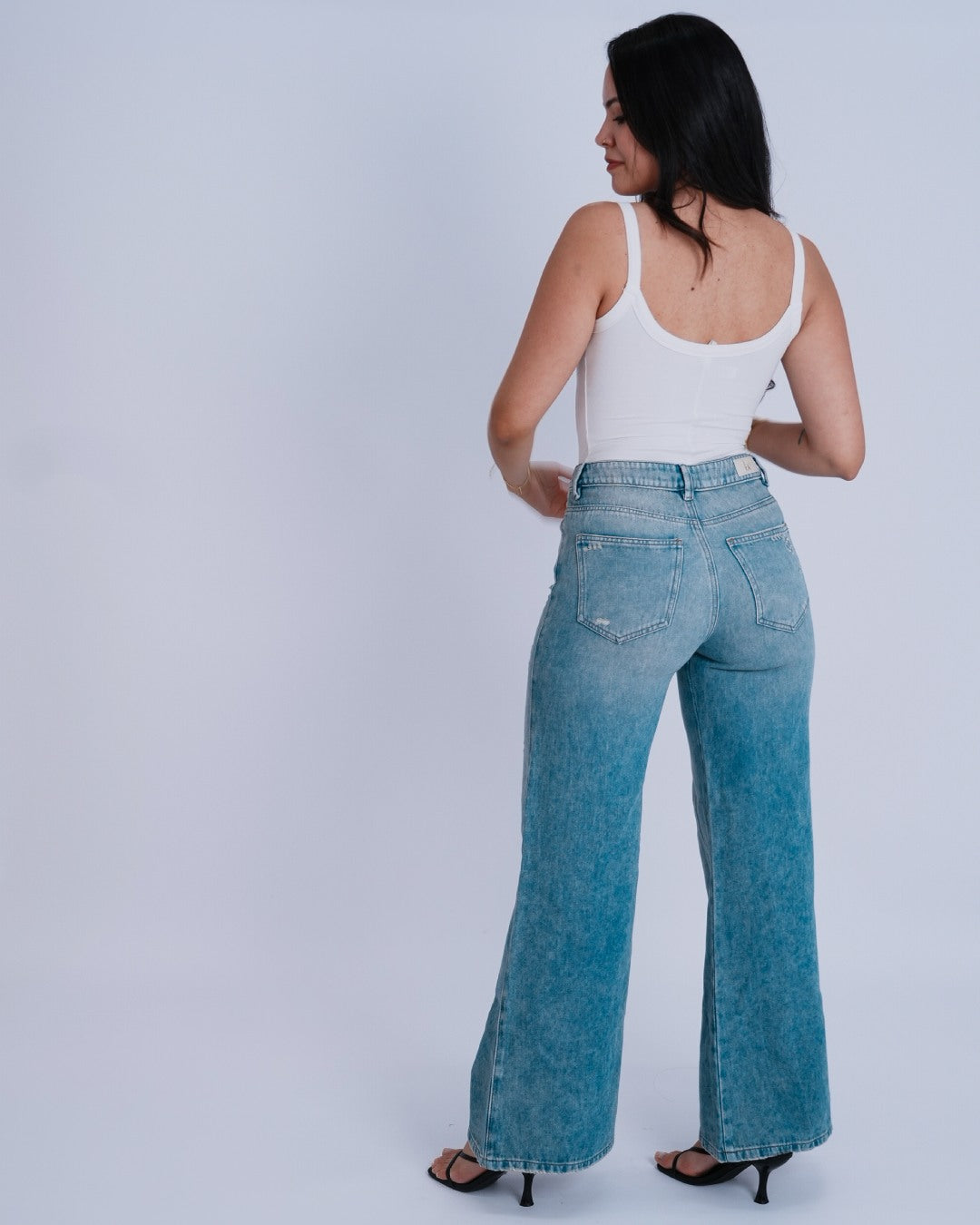 SENSUAL EDGE JEANS
