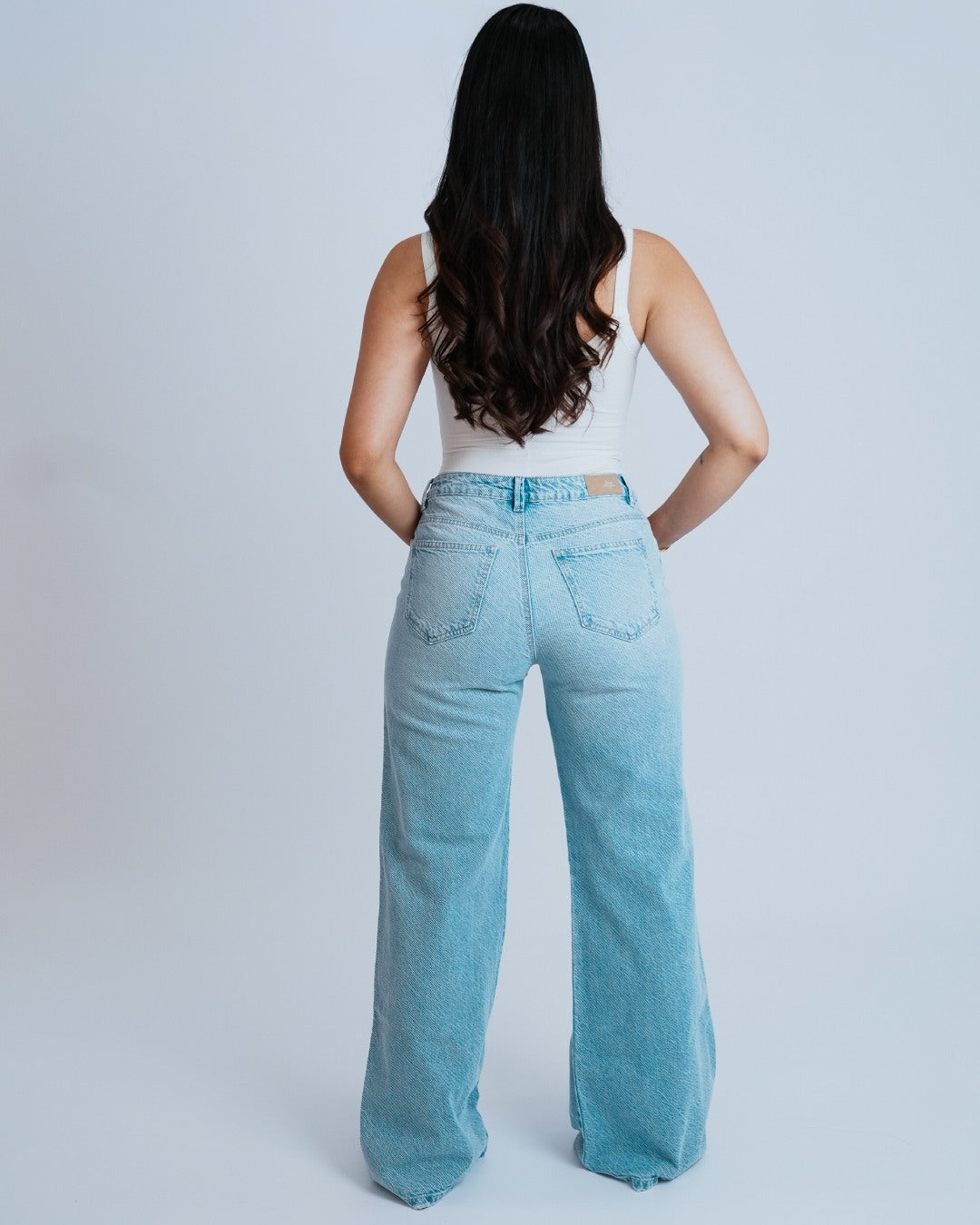 ANDINA STRAIGHT JEANS
