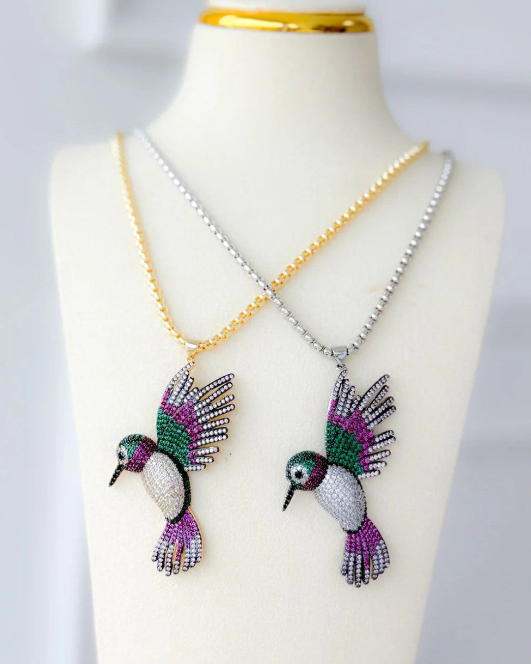 HUMMINGBIRD NECKLACE