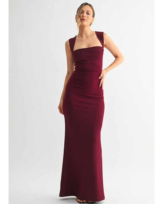 HOURGLASS ELEGANCE GOWN