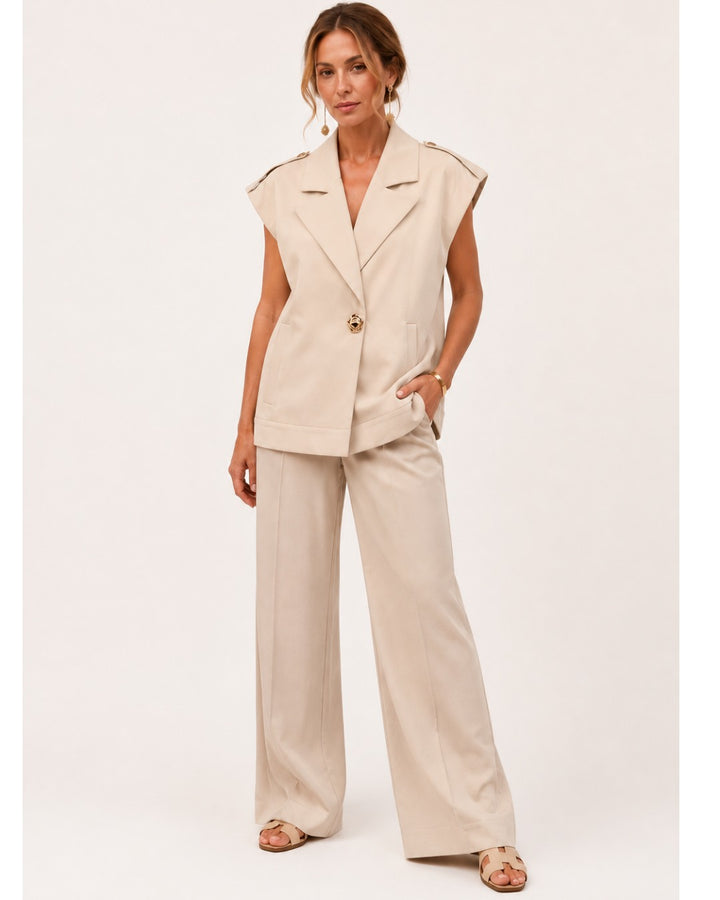 THE ELAN BEIGE BLAZER