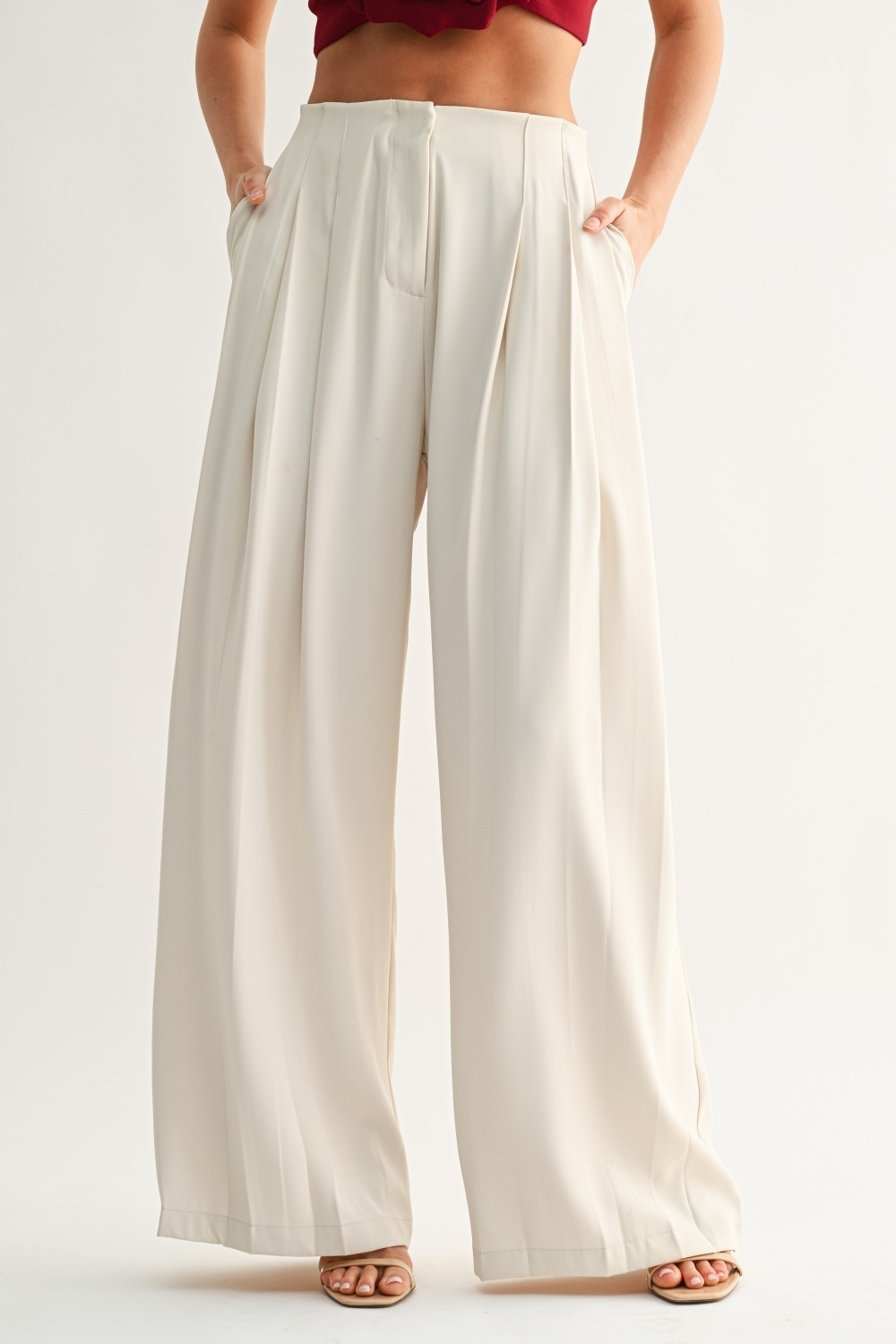 ARDEN PLEATED TROUSER