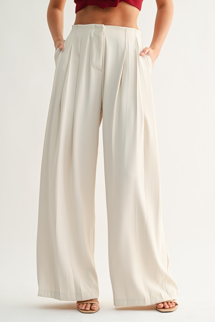 ARDEN PLEATED TROUSER
