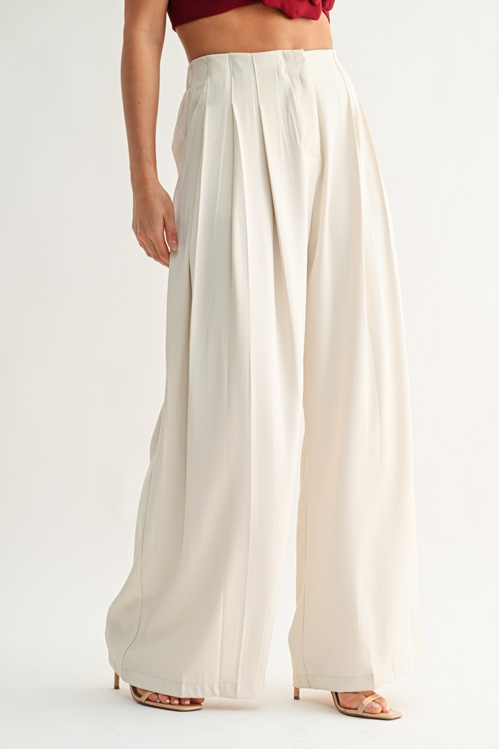 ARDEN PLEATED TROUSER