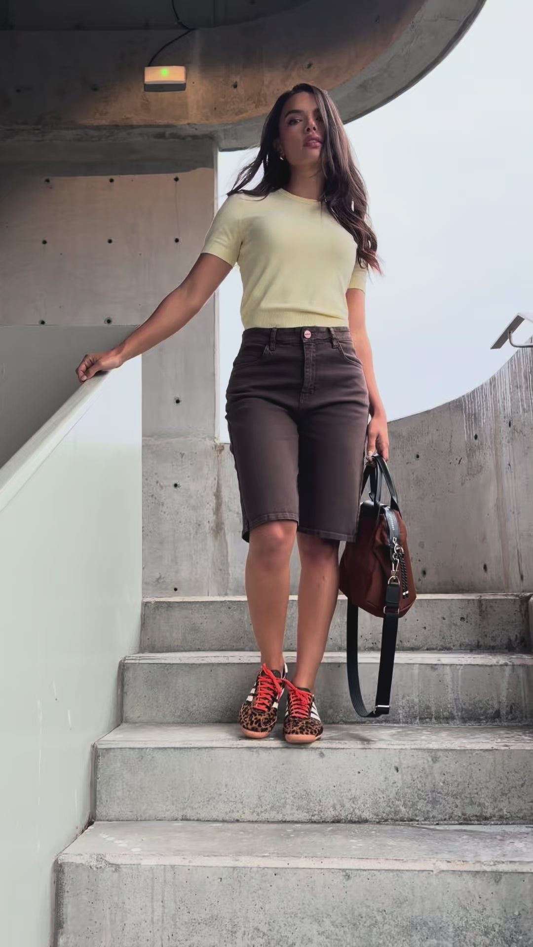 TERRA LUXE DENIM BERMUDA